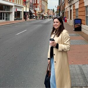 Meet your Posher, Molly